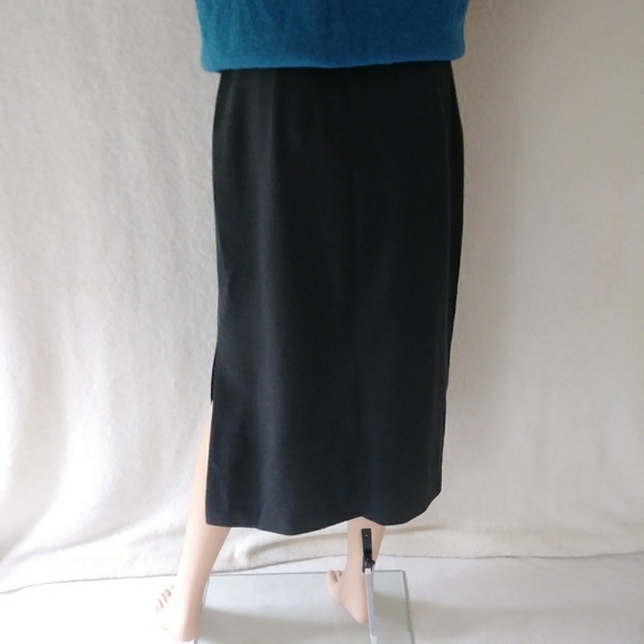 SALE! NWT GIORGIO ARMANI Gray Wool Classy Skirt - Picture 6 of 8